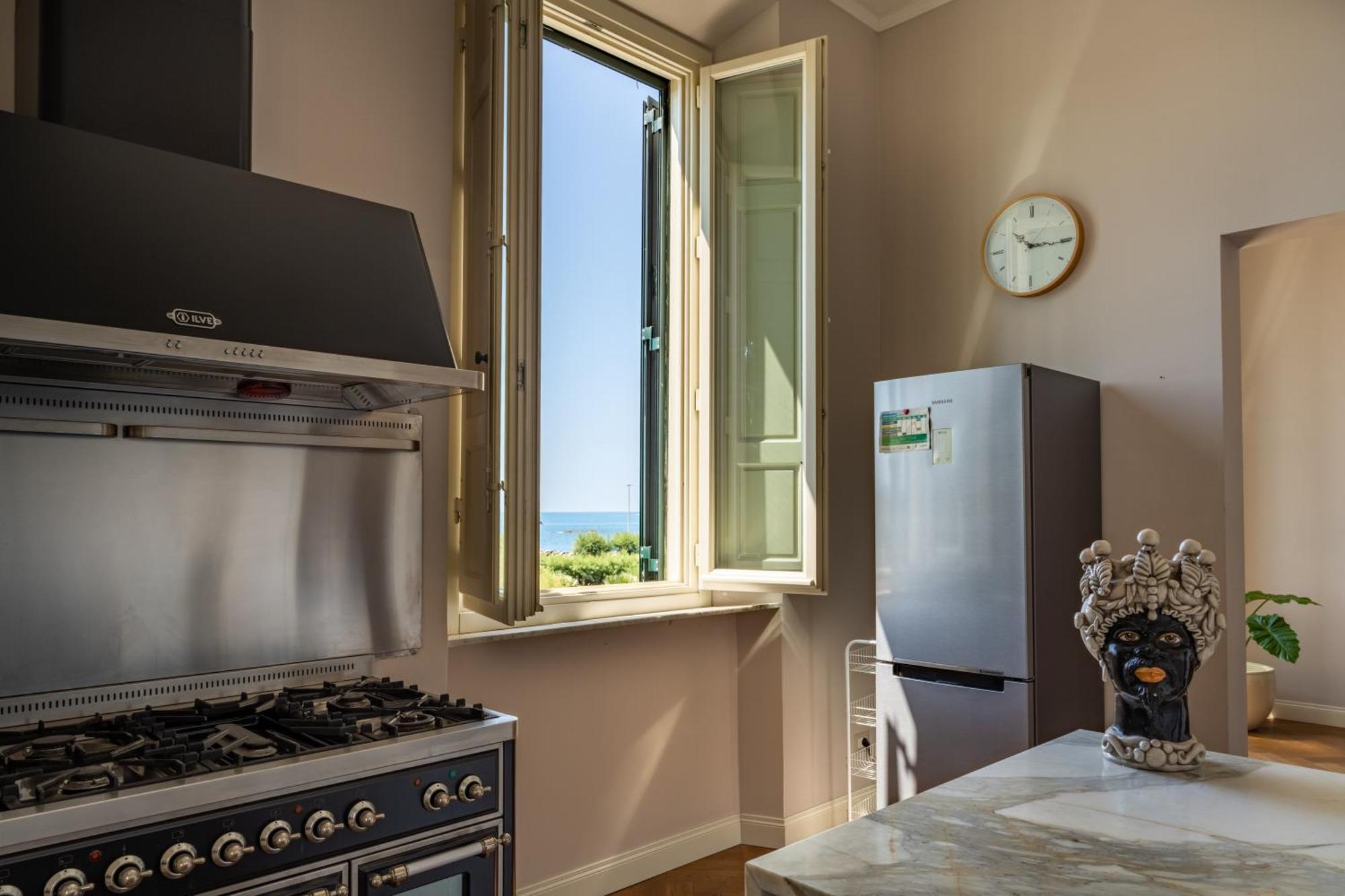 ליבורנו Acquaviva Apartments מראה חיצוני תמונה